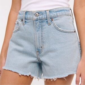 Abercrombie & Fitch The 90’s relaxed cutoff shorts high rise